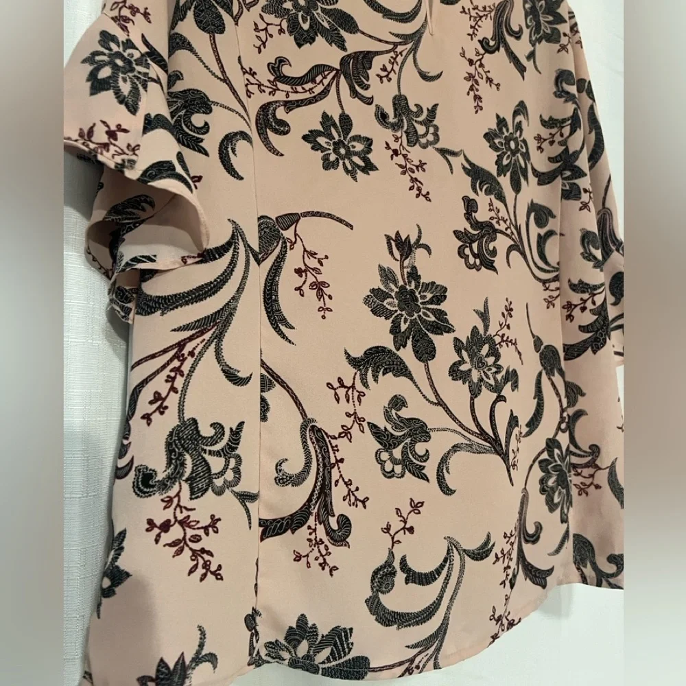 Liz Claiborne Pink Floral Short Ruffle Sleeve Blouse Women's Size Medium - Picture 11 of 13